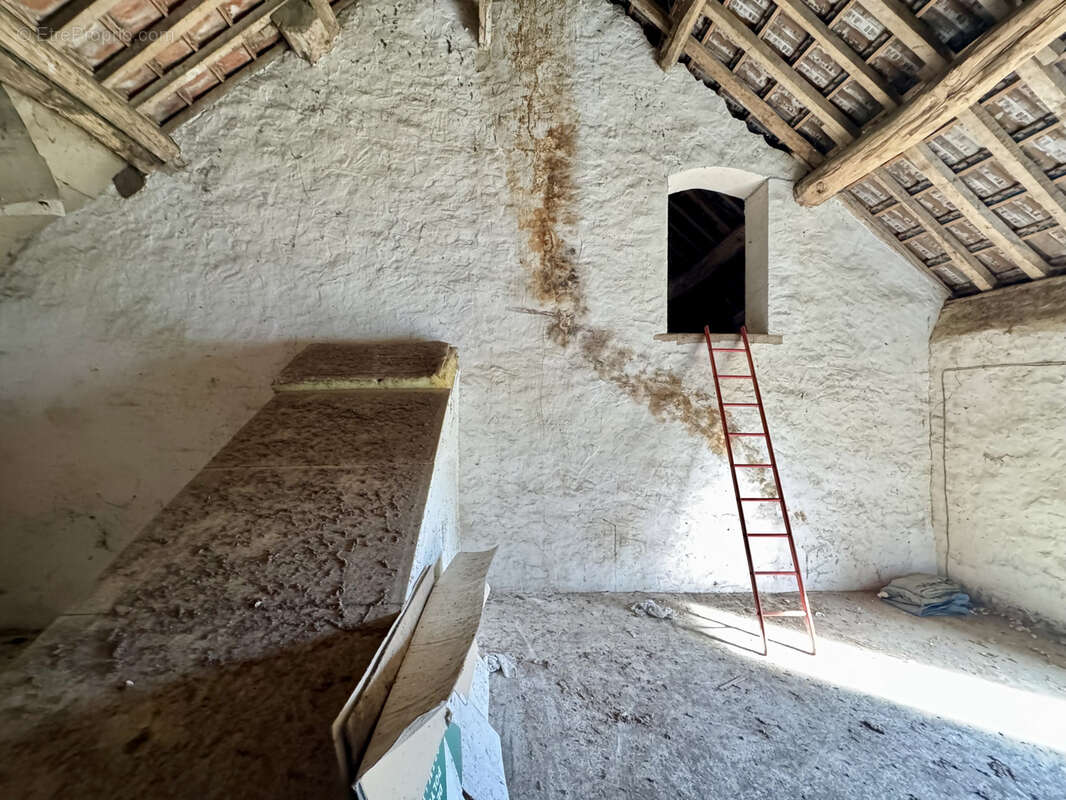 Maison à COULOMMIERS