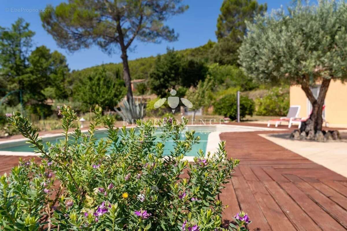 Villa de qualité au calme avec vue et piscine - photo 7