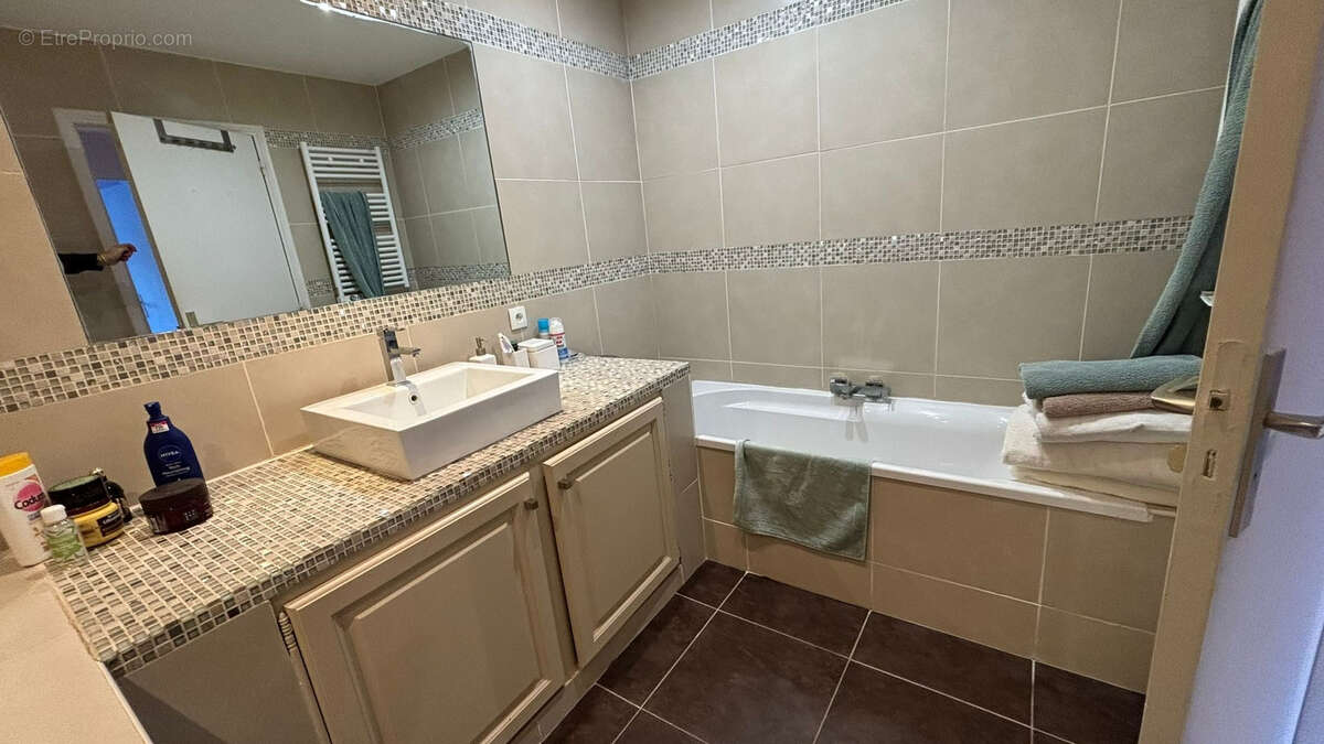 Superbe appartement T4 a la Cadenelle - photo 12