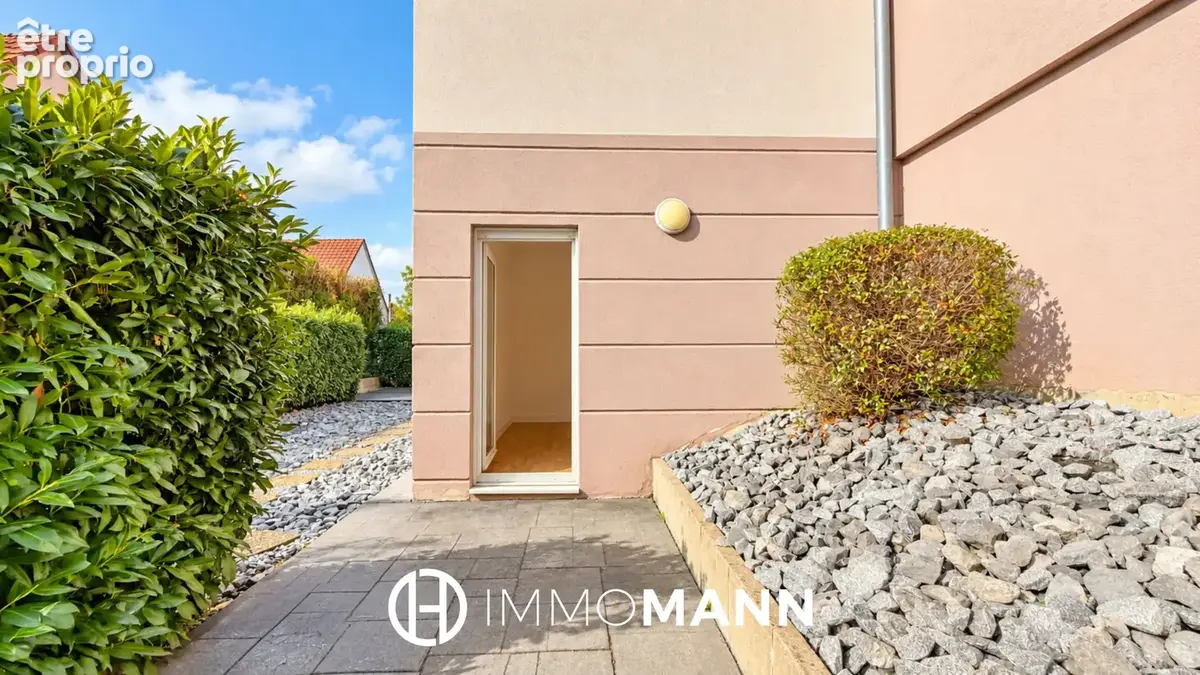 Duplex inversé avec jardin, terrasses, garage et parking - photo 19
