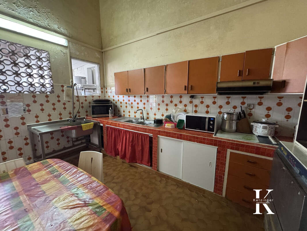 Appartement 680 m² à Fort-De-France  - photo 7