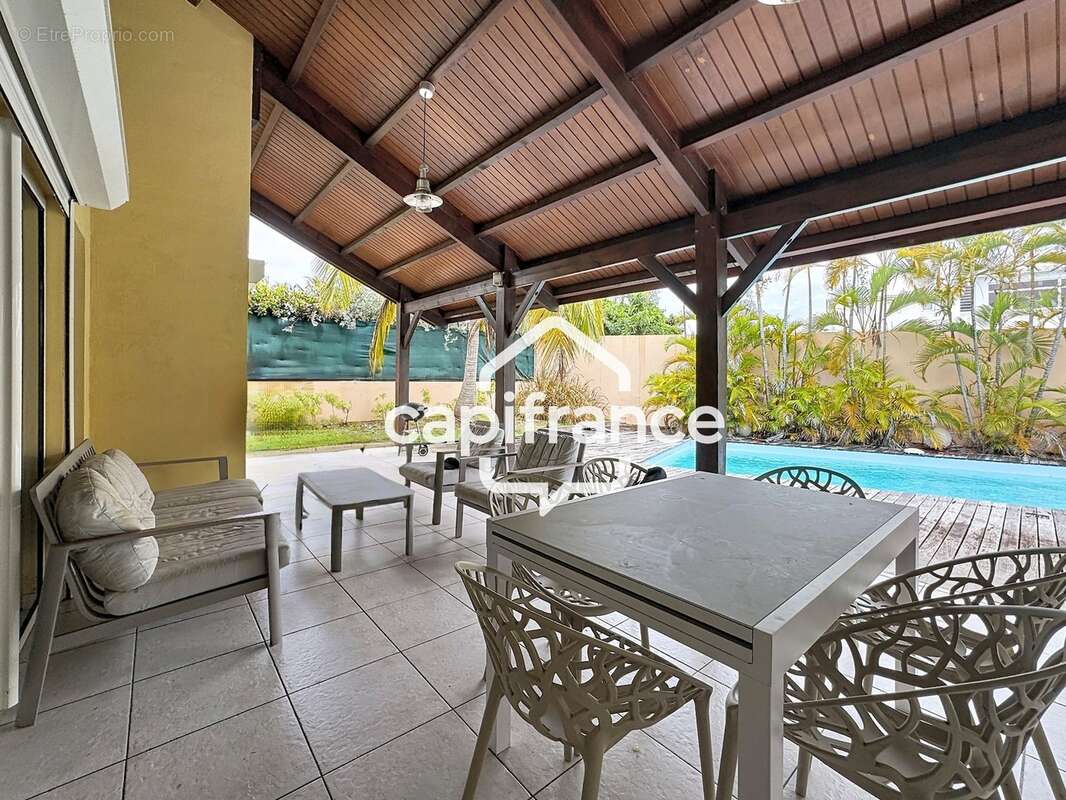 Le gosier – dampierre  villa 5 pièces de 147 m² avec piscine - photo 3
