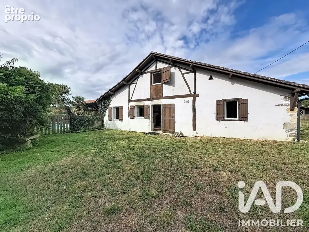 Maison 6 pièces 159 m² · à Saint-Sever · 159 m² · 309 000 €