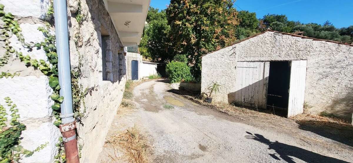 Appartement à ASPREMONT