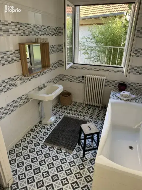  achat-vente jolie maison avec garage centre ville montmorency 95160 - photo 19