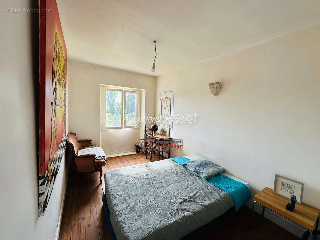 Maison à PORT-SAINTE-FOY-ET-PONCHAPT