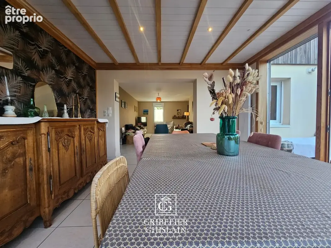 Rezé ragon – maison 3 chambres avec jardin, garage et 2 stationnements  94 m² habitables  terrain 296 m²  construction 2011  dpe - photo 4