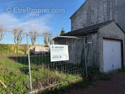 Terrain à ROCHEFORT