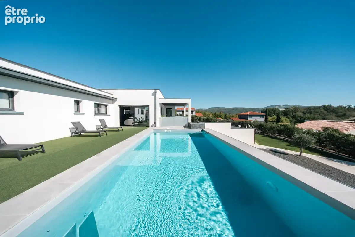 Villa contemporaine de 2016 - Piscine - 4 Suites avec salle d'eau privatives - Clôturé - Arboré - DPE A - photo 2