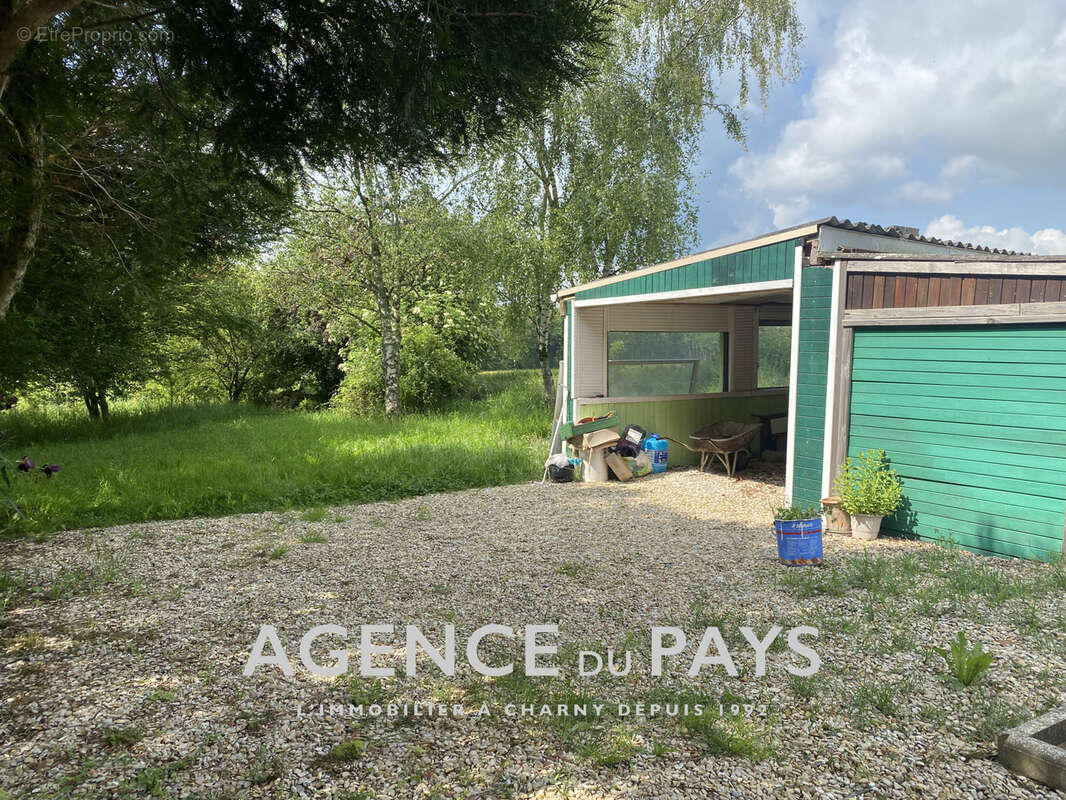 Maison à CHARNY
