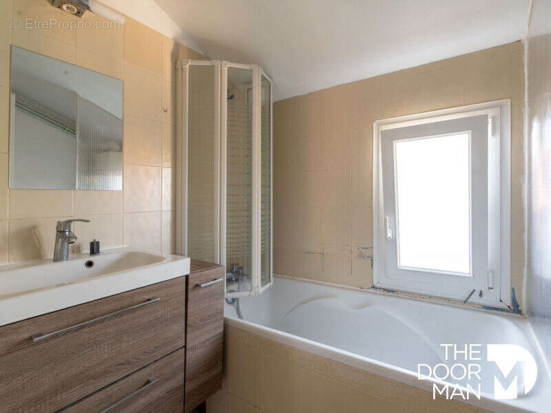 Appartement à LE PERRAY-EN-YVELINES