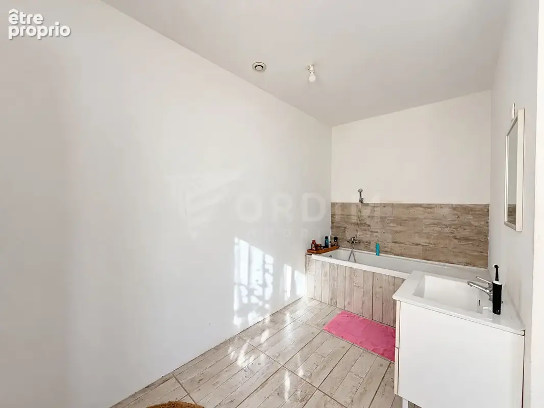 Maison DANNEMOINE 4 pièce(s) 110 m2 - photo 6