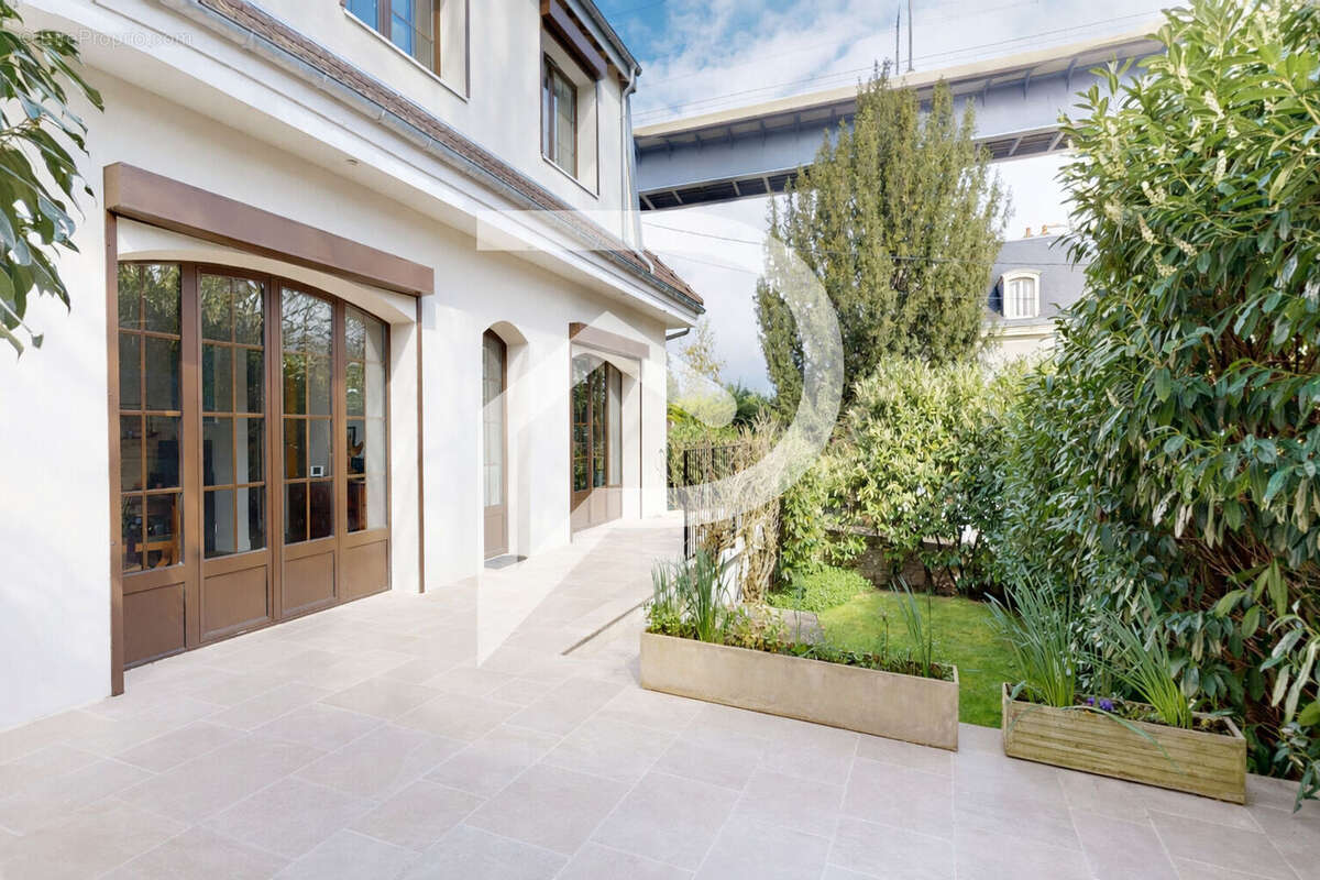 Maison à MARLY-LE-ROI