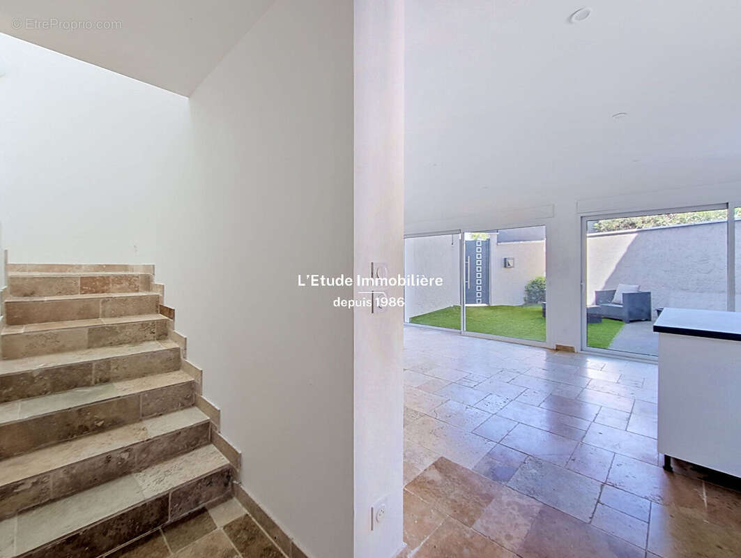 Appartement à RILLIEUX-LA-PAPE