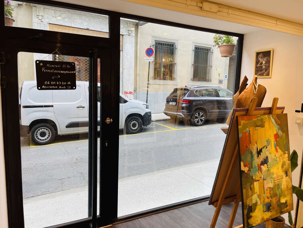 Commerce à CARCASSONNE