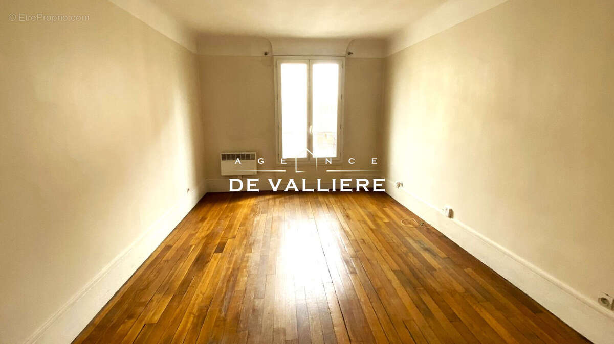 Appartement à SURESNES