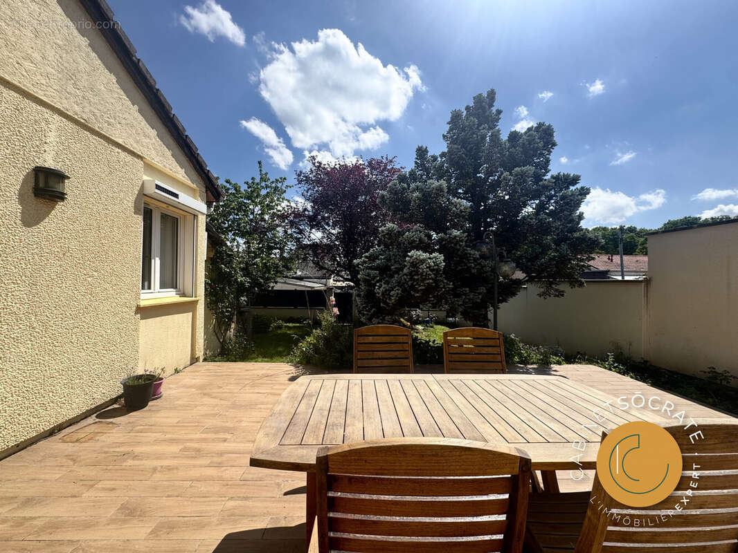 Maison à FLEVILLE-DEVANT-NANCY
