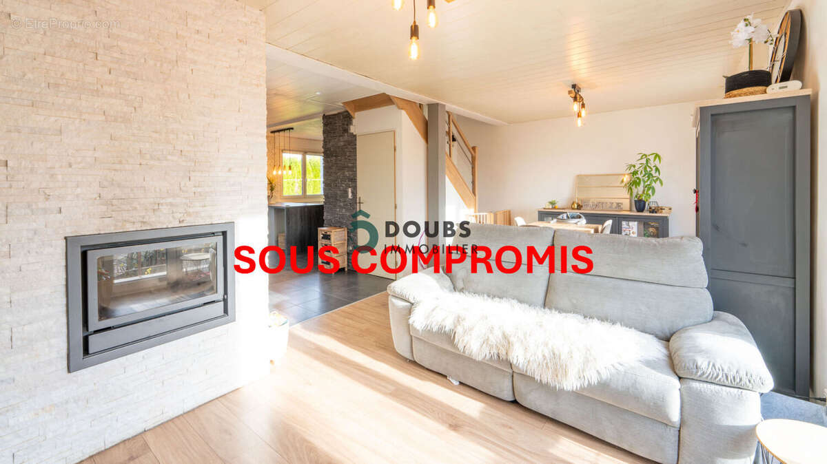 Maison à FOURNET-BLANCHEROCHE