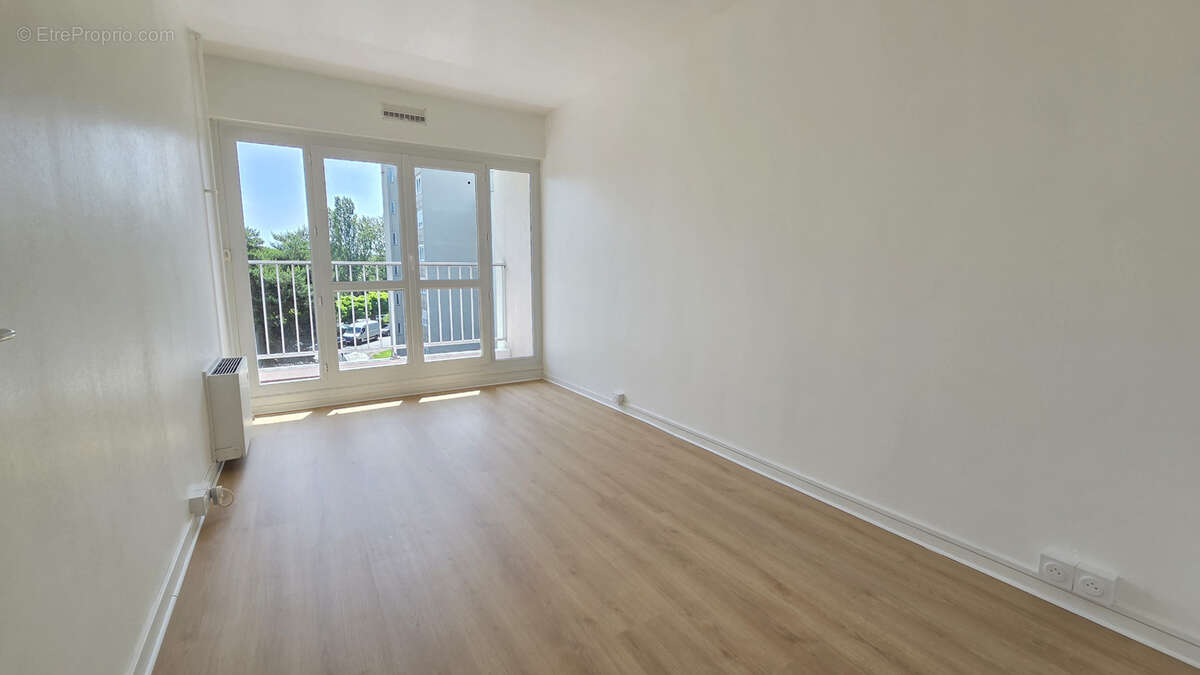 Appartement à LIMEIL-BREVANNES