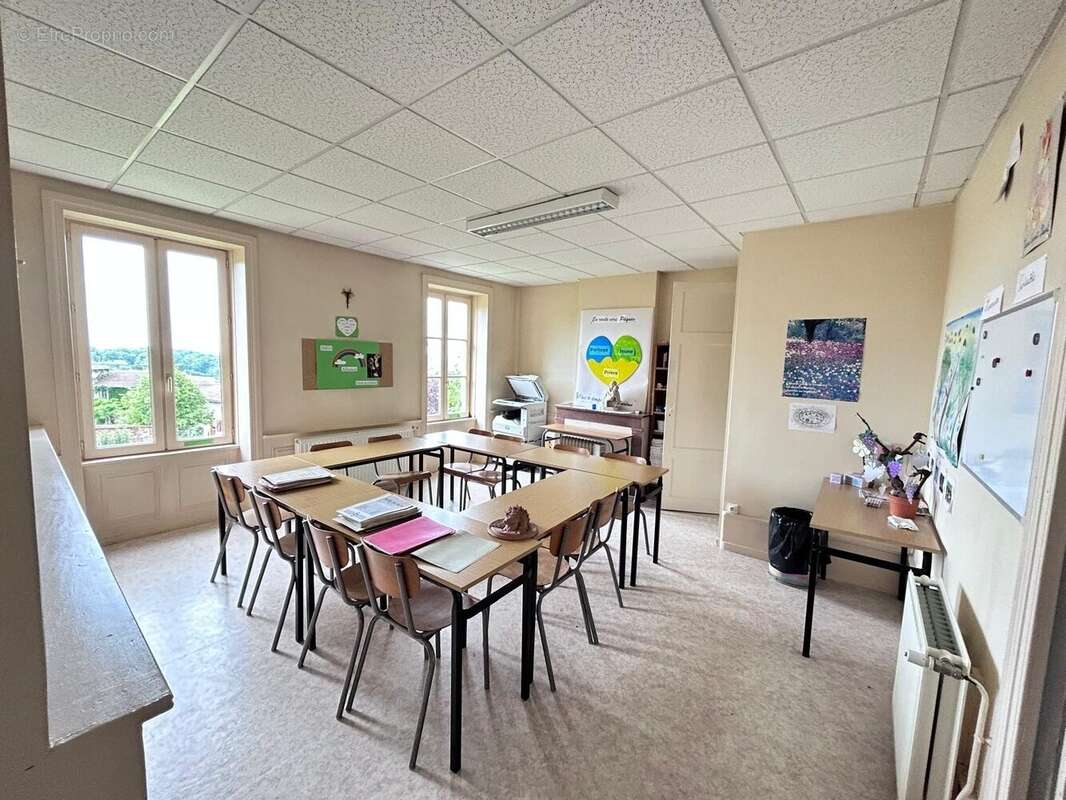 Appartement à COUTOUVRE