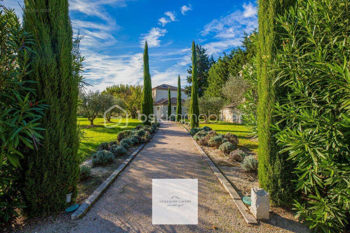 Maison à BARBENTANE