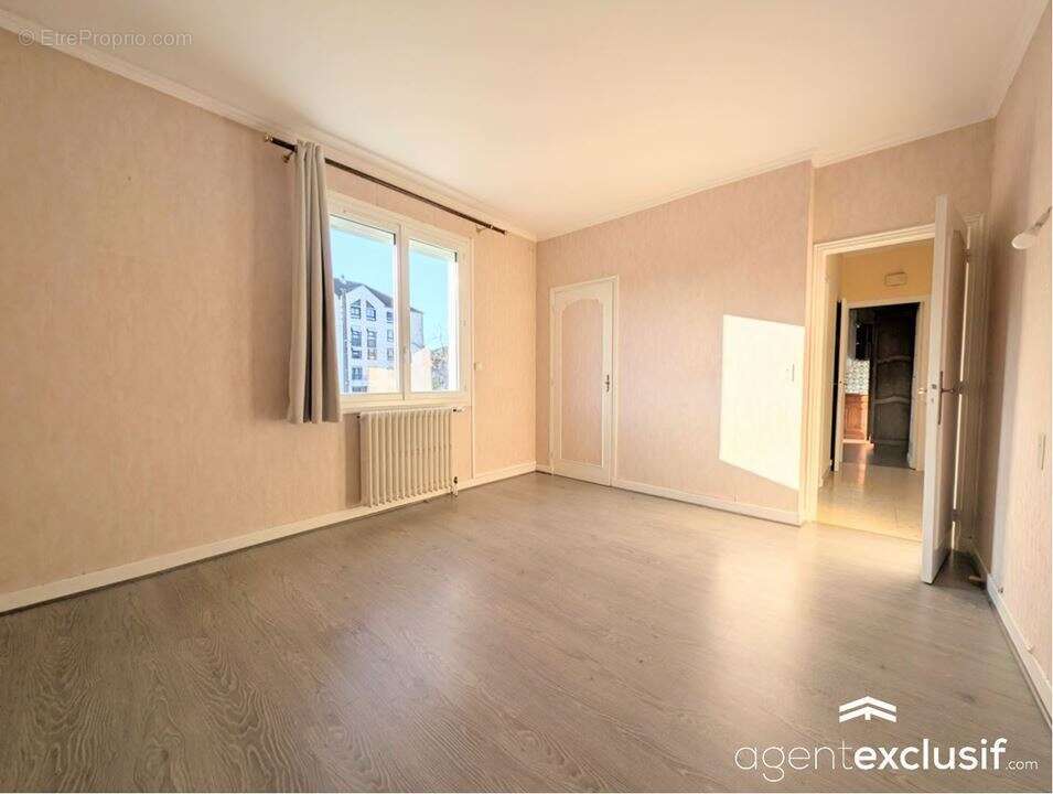 Maison à BRIVE-LA-GAILLARDE