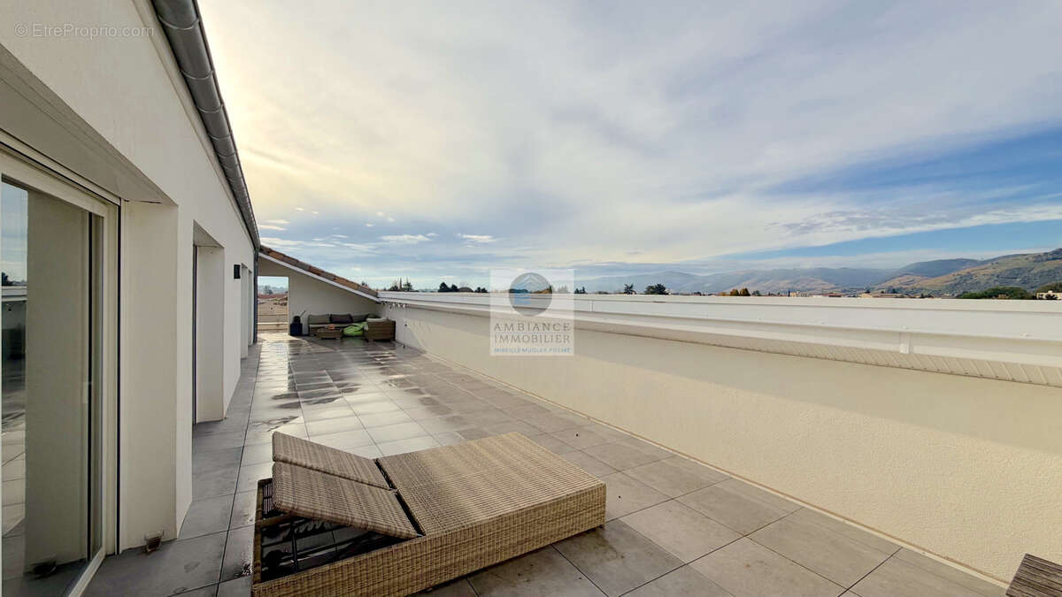 Appartement à TOURNON-SUR-RHONE