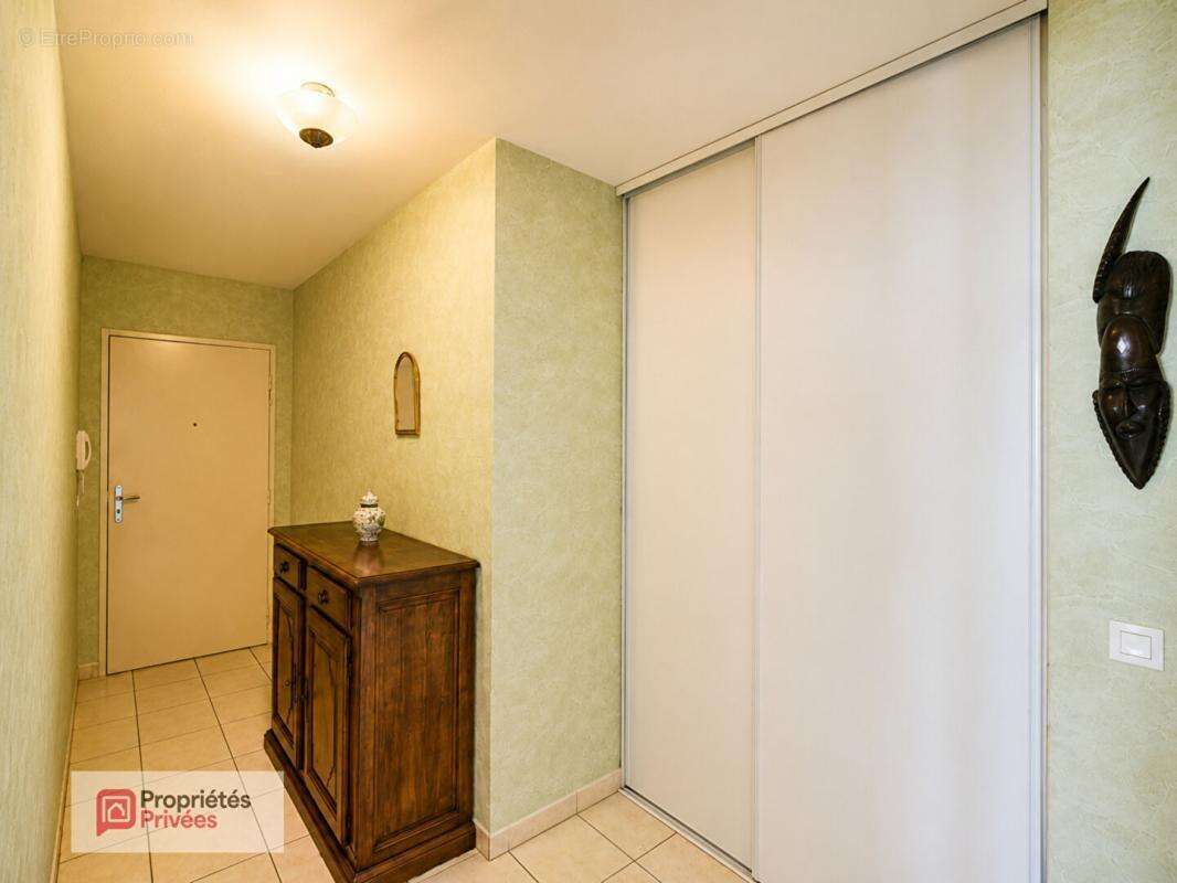 EXCLUSIVITÉ, Appartement T3 traversant de 67 m² avec garage, Quimper - photo 13