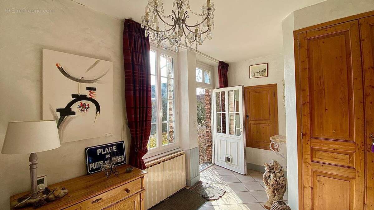Maison à SAINT-BENIN-D'AZY