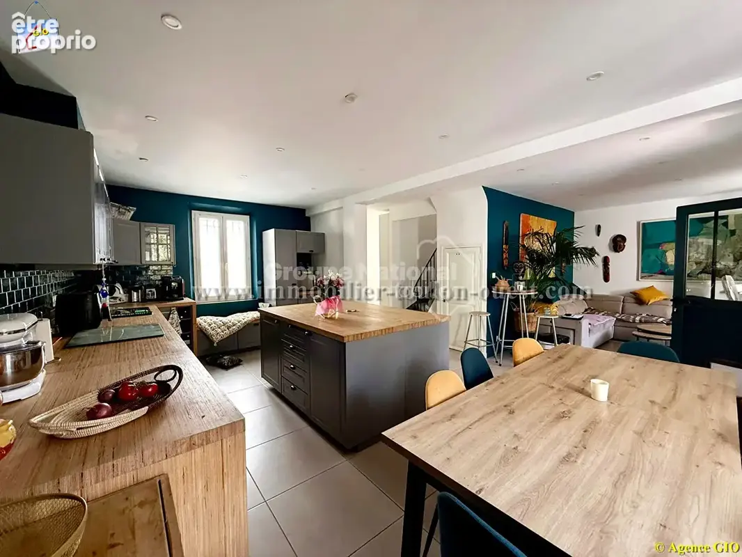 Toulon est - maison de 150 m² - jardin privatif - stationnement - au calme - cave - photo 2
