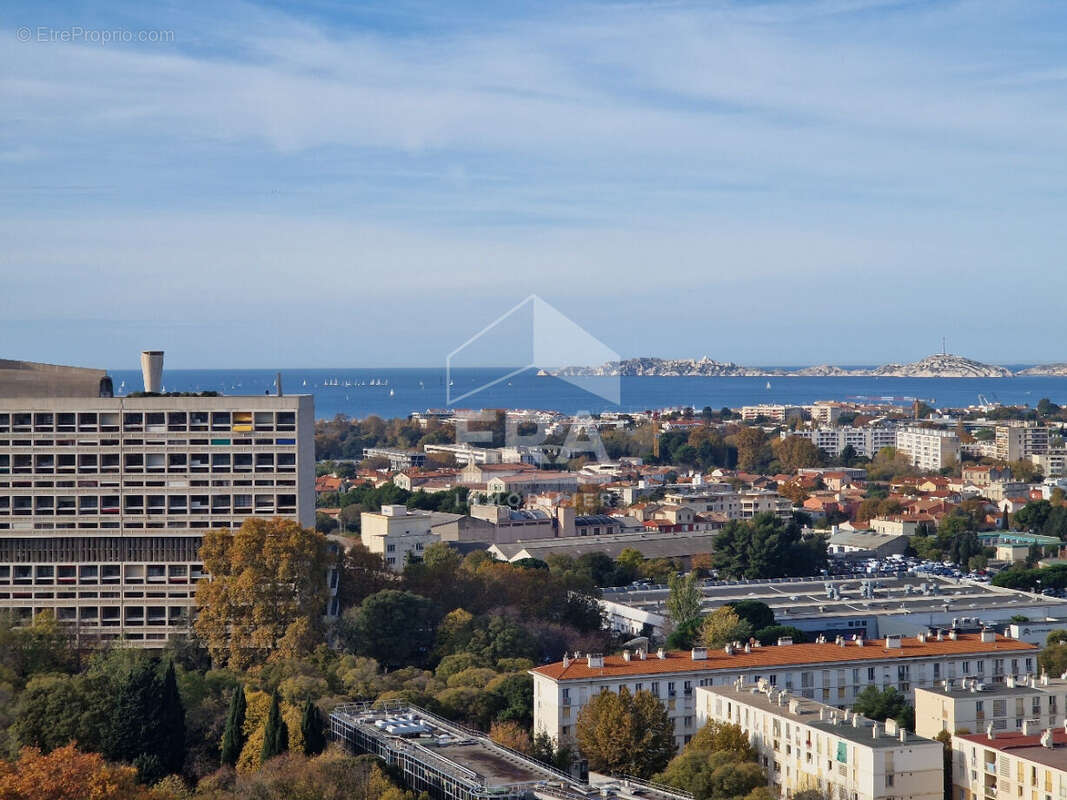 Appartement à MARSEILLE-9E