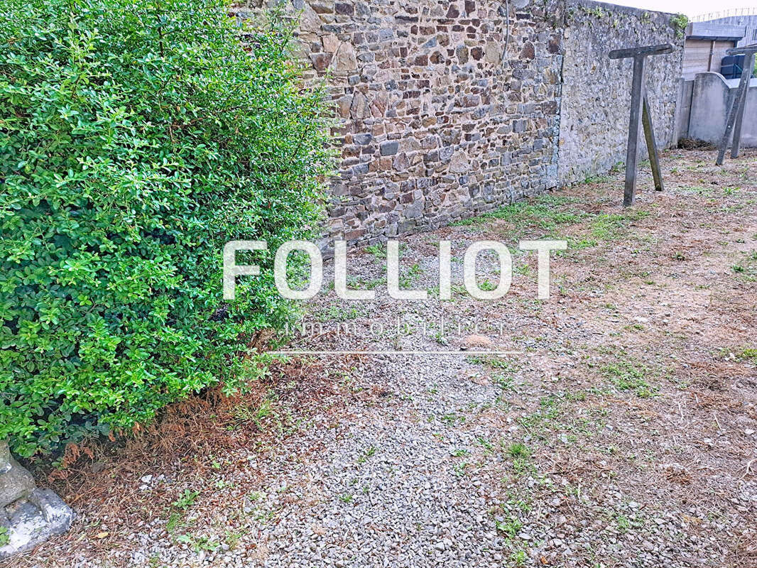 Maison à LA HAYE-DU-PUITS