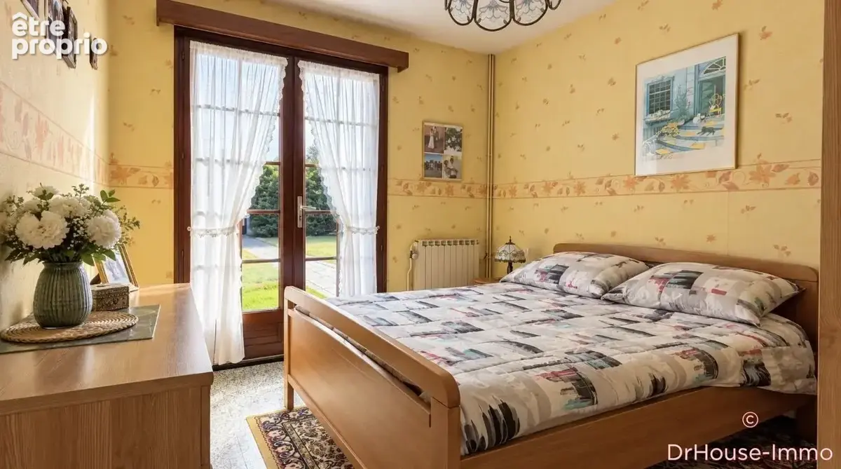 Maison 4 pièces 106 m² à vendre à Quievrechain (59920) - photo 8