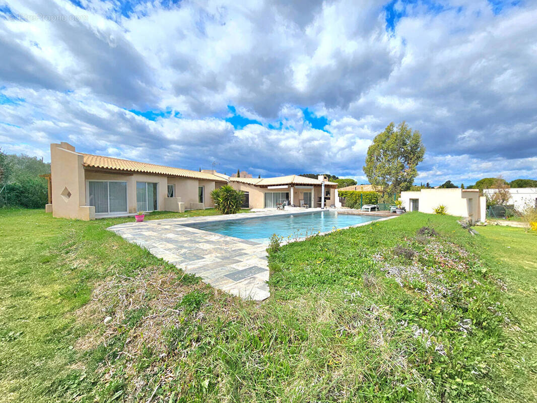 Maison à CARCASSONNE