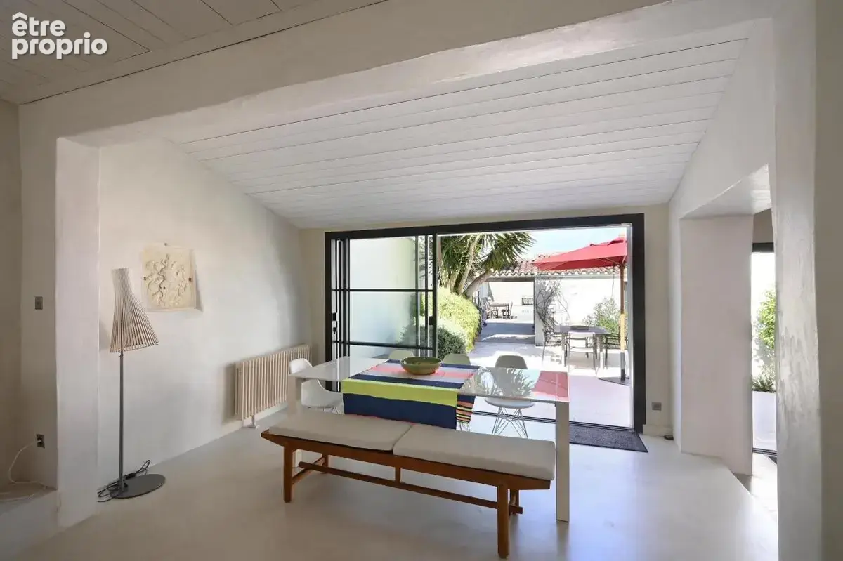Rare! coeur village propriete avec piscine - photo 9