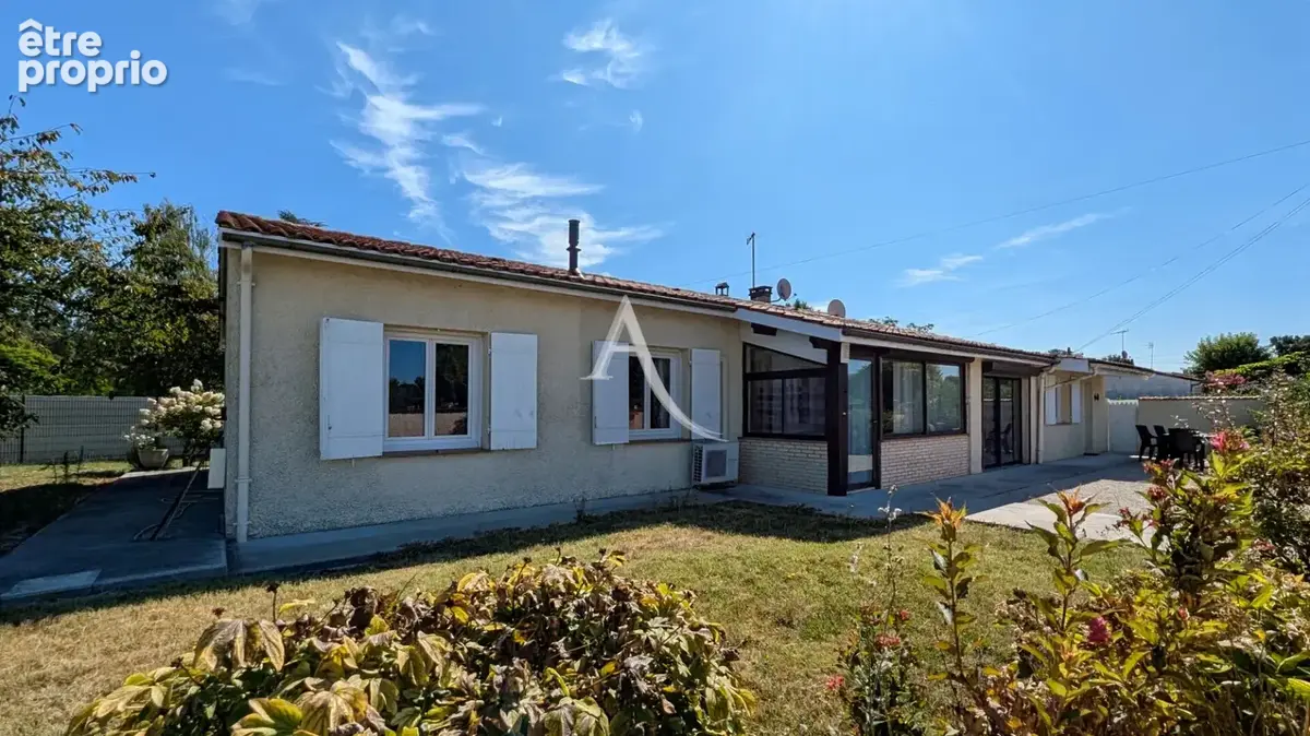 Maison de plain-pied avec piscine et son appartement indépendant - photo 1