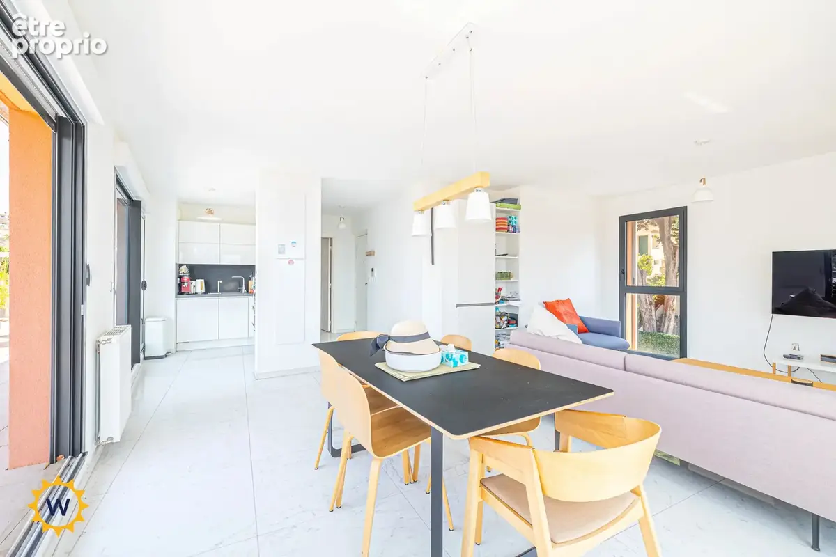 Nice Ouest – Appartement-villa d’exception avec terrasse de 55 m², vue mer et collines - photo 10