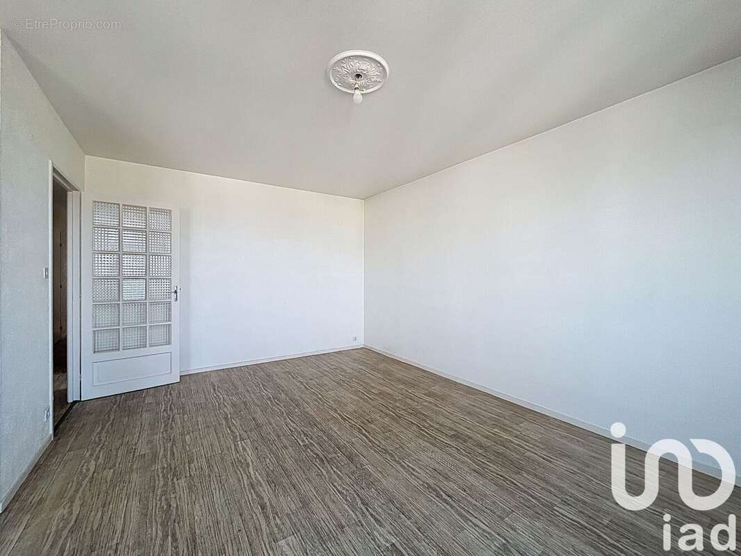 Photo 7 - Appartement à LA RICHE