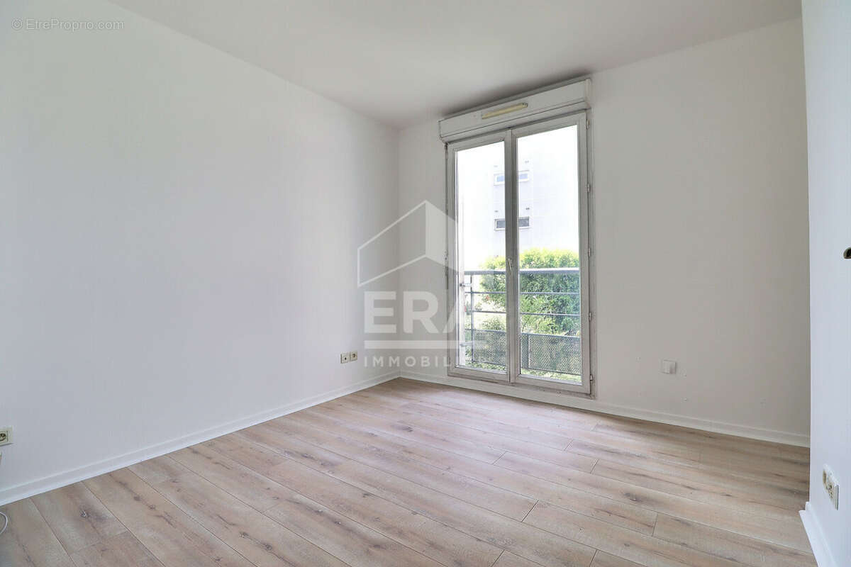 Appartement à AUBERVILLIERS