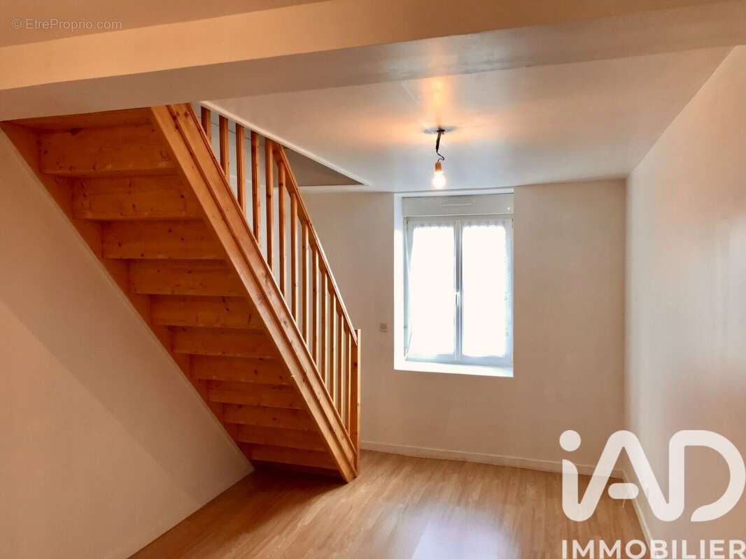 Maison 125 m² à Le Ribay  - photo 8