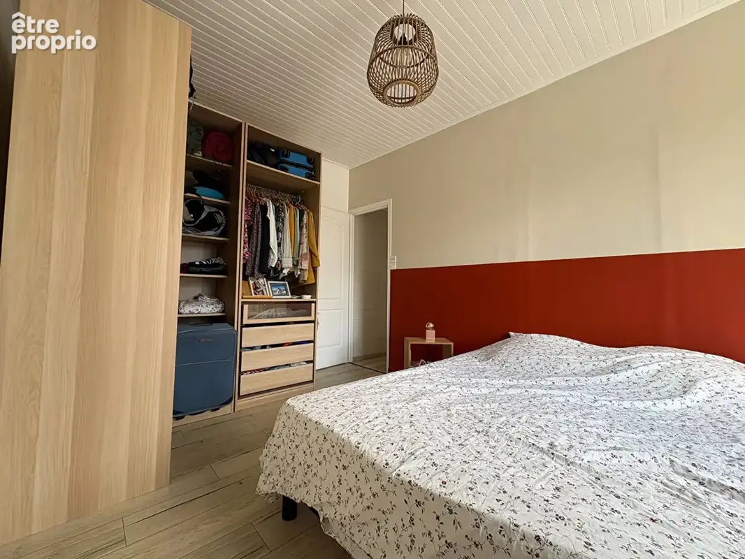 A VENDRE  GUIPAVAS - CENTRE - Maison 5 chambres, très bon état - photo 8