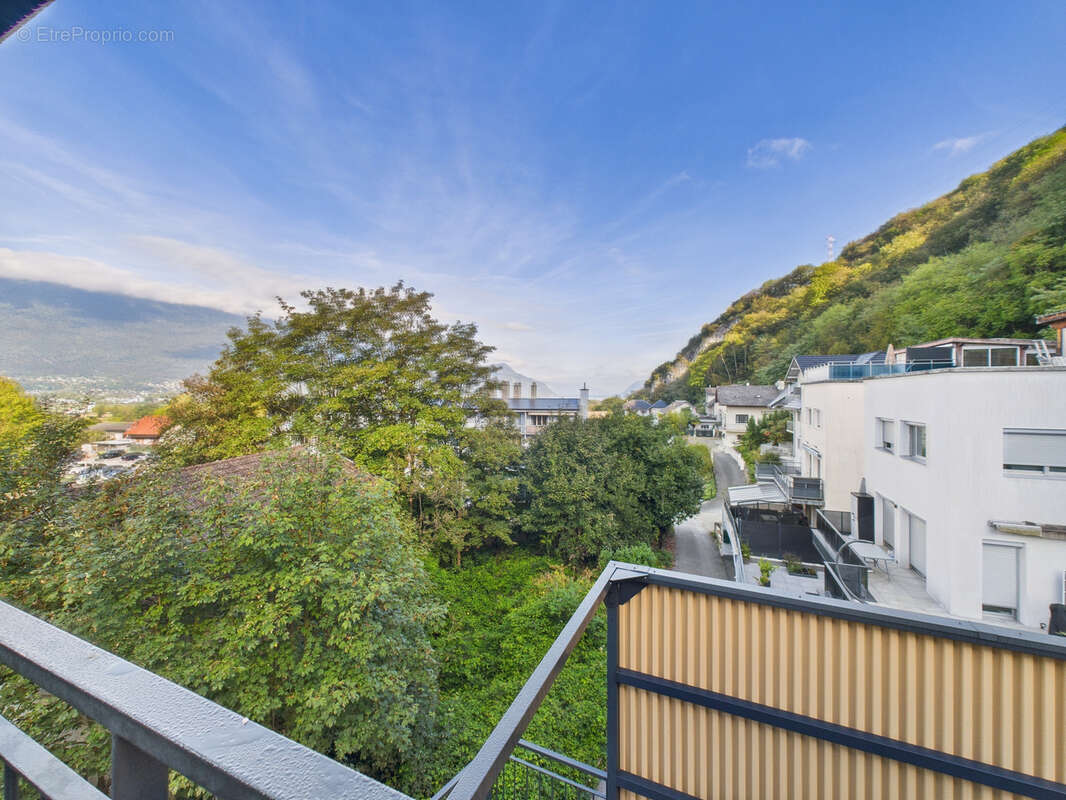 Appartement à VOGLANS