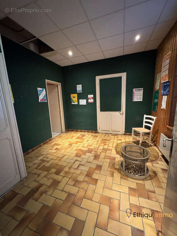 Appartement à ARC-LES-GRAY
