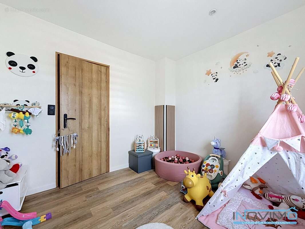 Maison 96 m² à Coudekerque-Branche  - photo 7