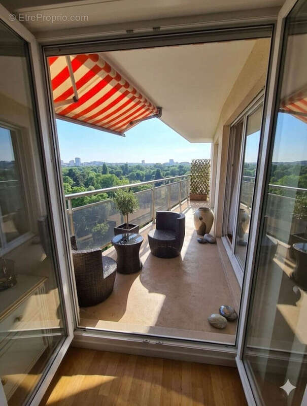 Appartement à LIVRY-GARGAN