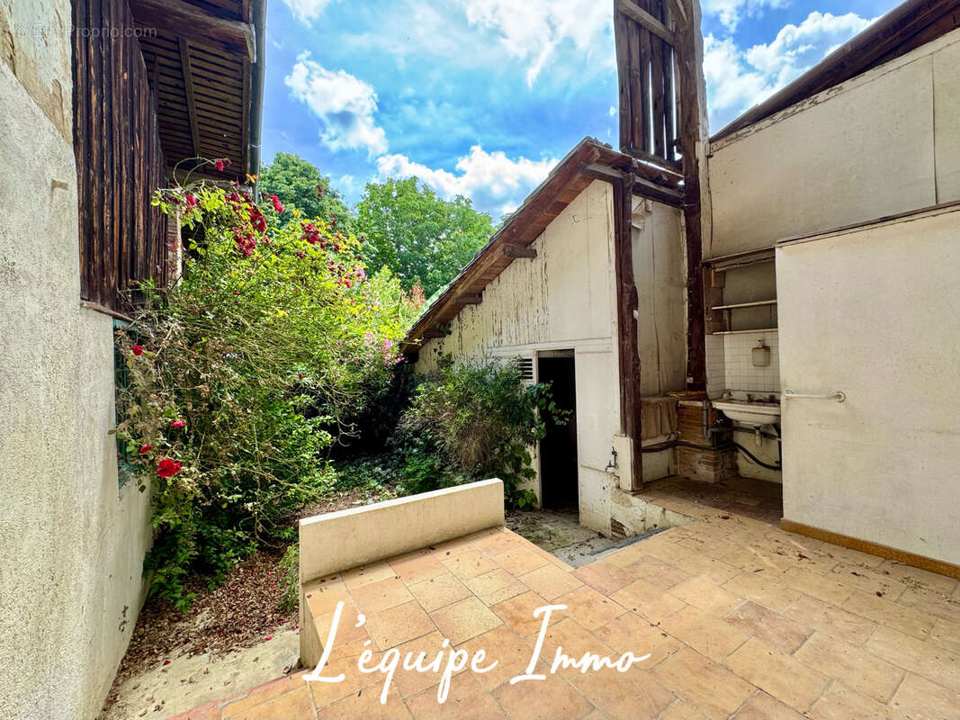 Maison ancienne de village - photo 13