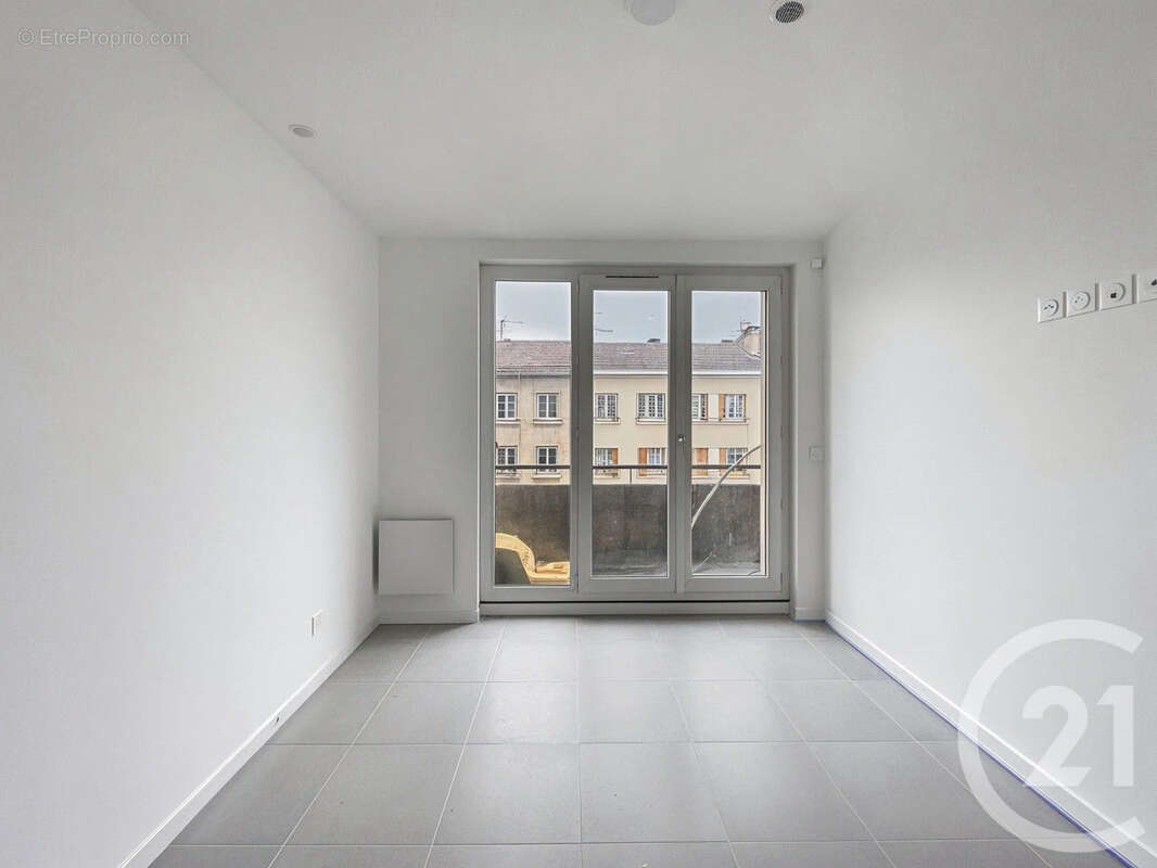 Appartement 46 m² à Givors  - photo 9