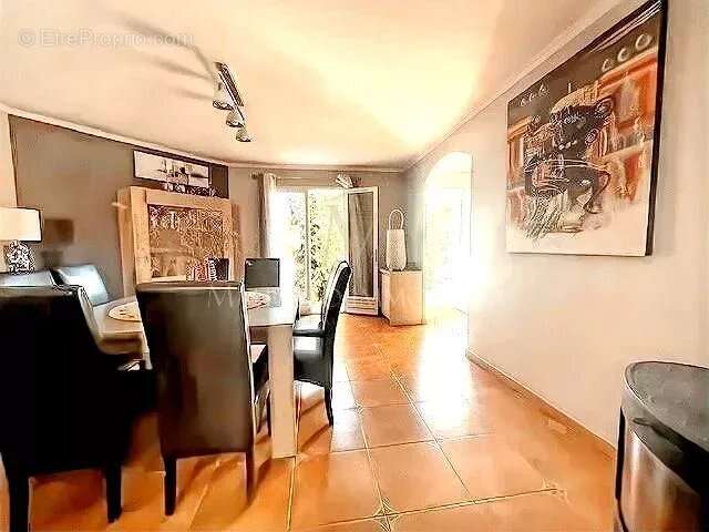 Maison à LUNEL-VIEL