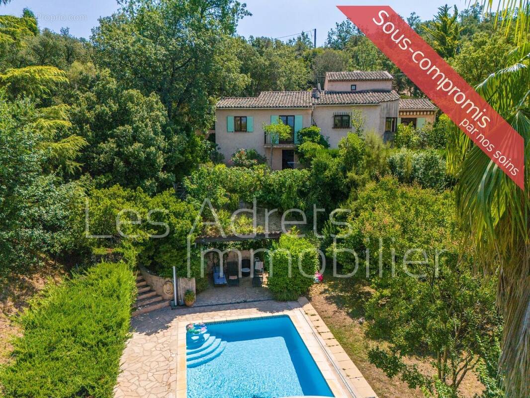 Maison à LES ADRETS-DE-L'ESTEREL