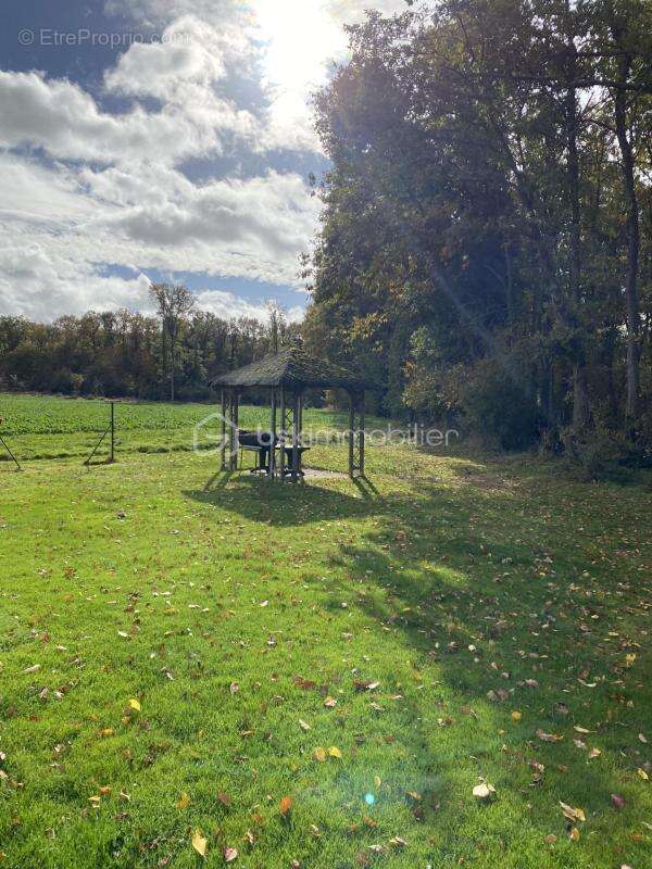 Maison à CHATEAUNEUF-EN-THYMERAIS
